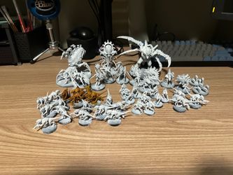 Tyranid half of Leviathan box