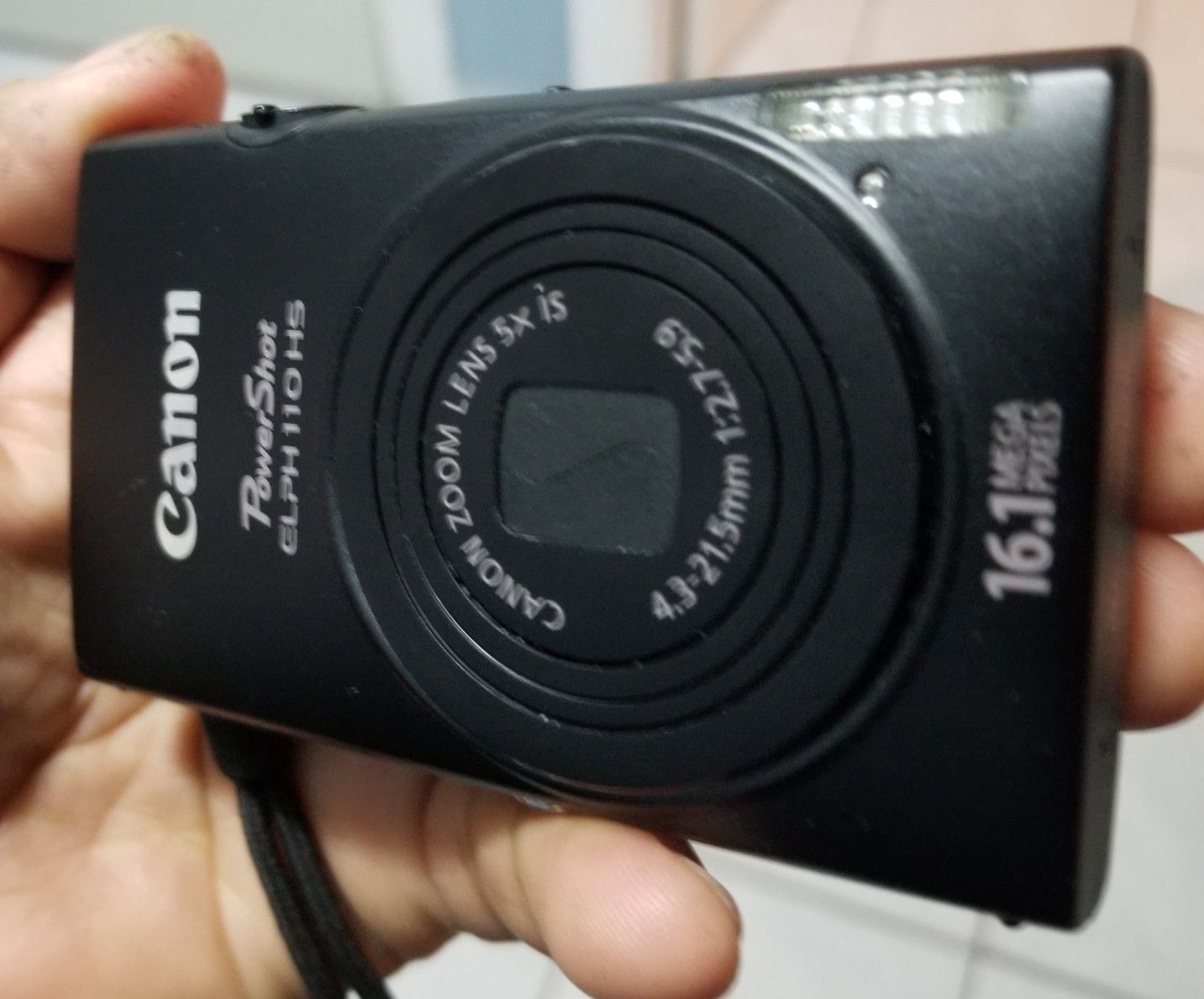 Digital Camera Cannon 16.1 Megapixel