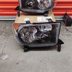2007-2013 TOYOTA TUNDRA/2008-2016 SEQUOIA PICKUP CRYSTAL HEADLIGHT LAMP BLACK/AMBER NEW