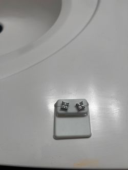 Moissanite earrings Princess cut