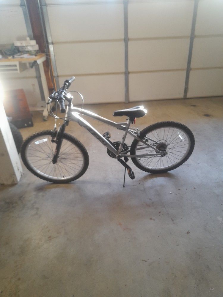 Highland Huffy Mountain Bike 