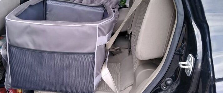 Dog/ Cat Pet Car seat With Pockets, A Harness/ Leash Clip And Seatbelt Goes Through / Memory foam Bed Inside
