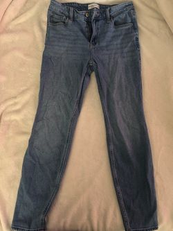 Abercrombie women’s jeans