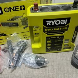 RYOBI

ONE+ 18V 800-Watt Max 12V Automotive Power Inverter with Dual USB Ports