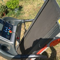 Sunny Treadmill