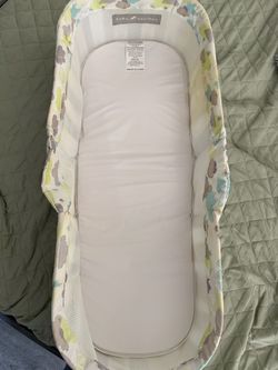 Baby diaper change carrier