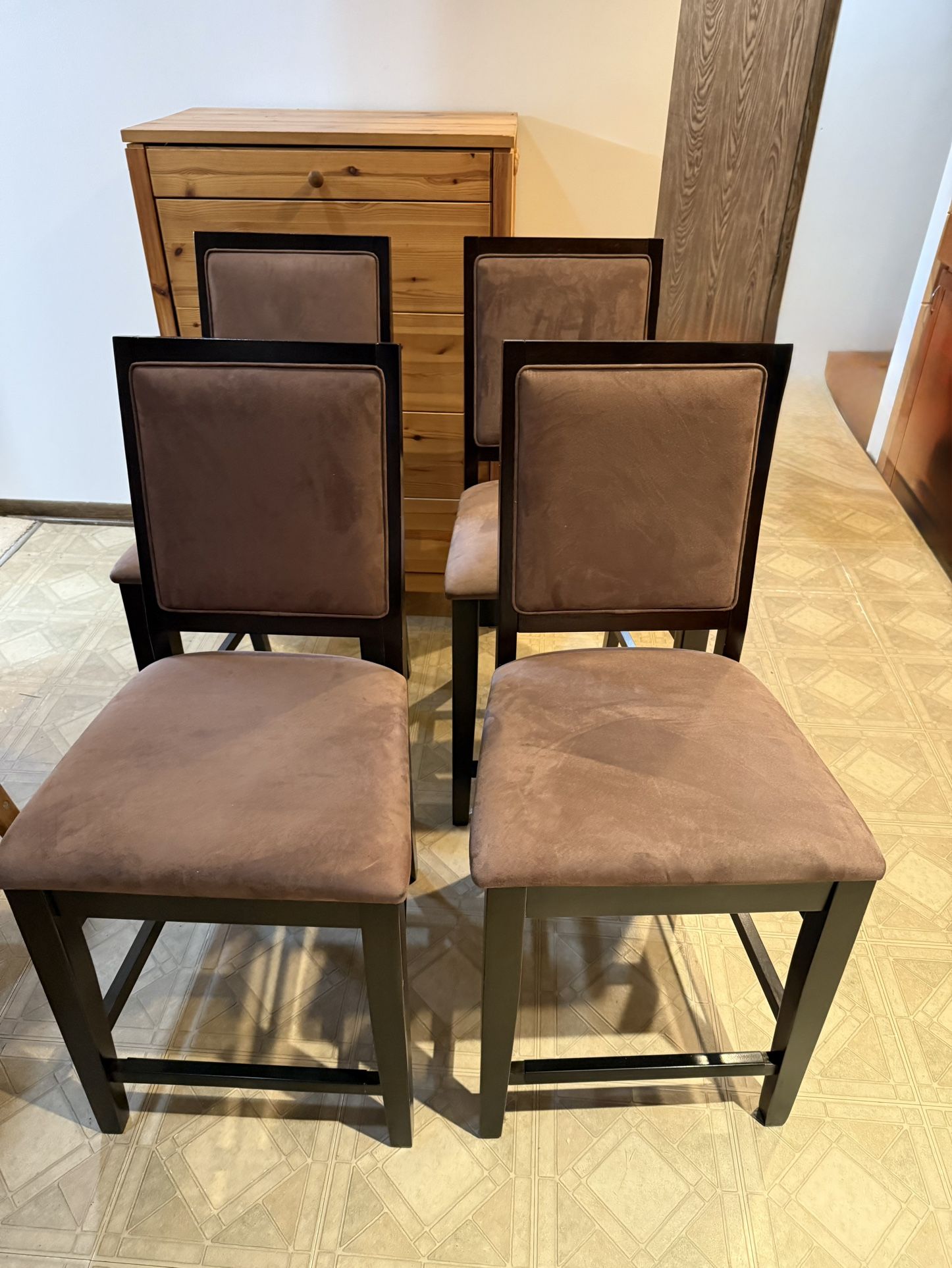 Dining Room Set Table And 6 chairs, Wood Dresser.