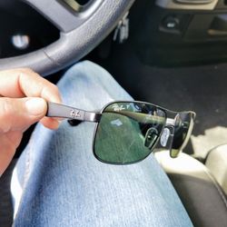 TWO PAIRS OFRAYBANS  brand New Never Worn They Are Real