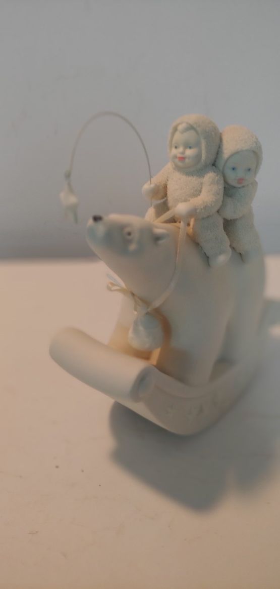 DEPT 56 SNOWBABIES MUSICAL FIGURINE