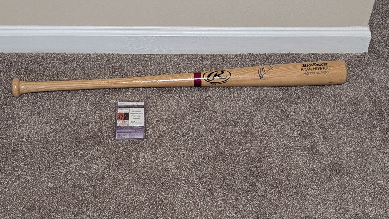 Ryan Howard Phillies Autograph Bat JSA Certified