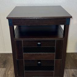 ONE Nightstand Table with charging station