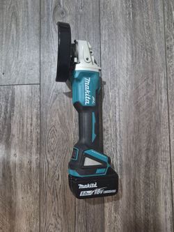 Makita angle grinder