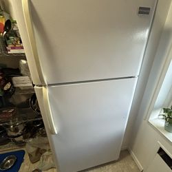 Refrigerator- Frigidaire