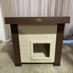 Small Outdoor Dog Or Cat House