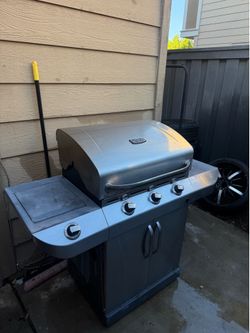Natural gas grill