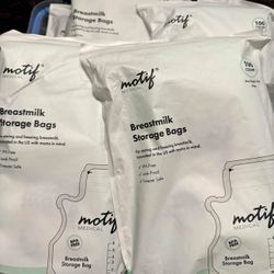 Motif Breastmilk Storage Bags