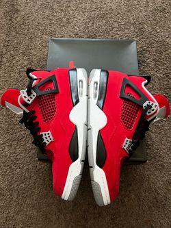 Toro 4s Size 10