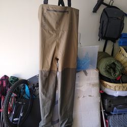 Simms Men's Tributary Stockingfoot Fishing Waders - Tan XL for Sale in  Anchorage, AK - OfferUp