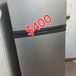 Freezer / Refrigerator.  Convertible 