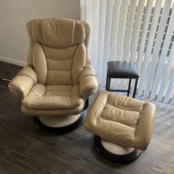 Swivel Chair 