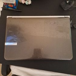 Brand new laptop works like new slightly used