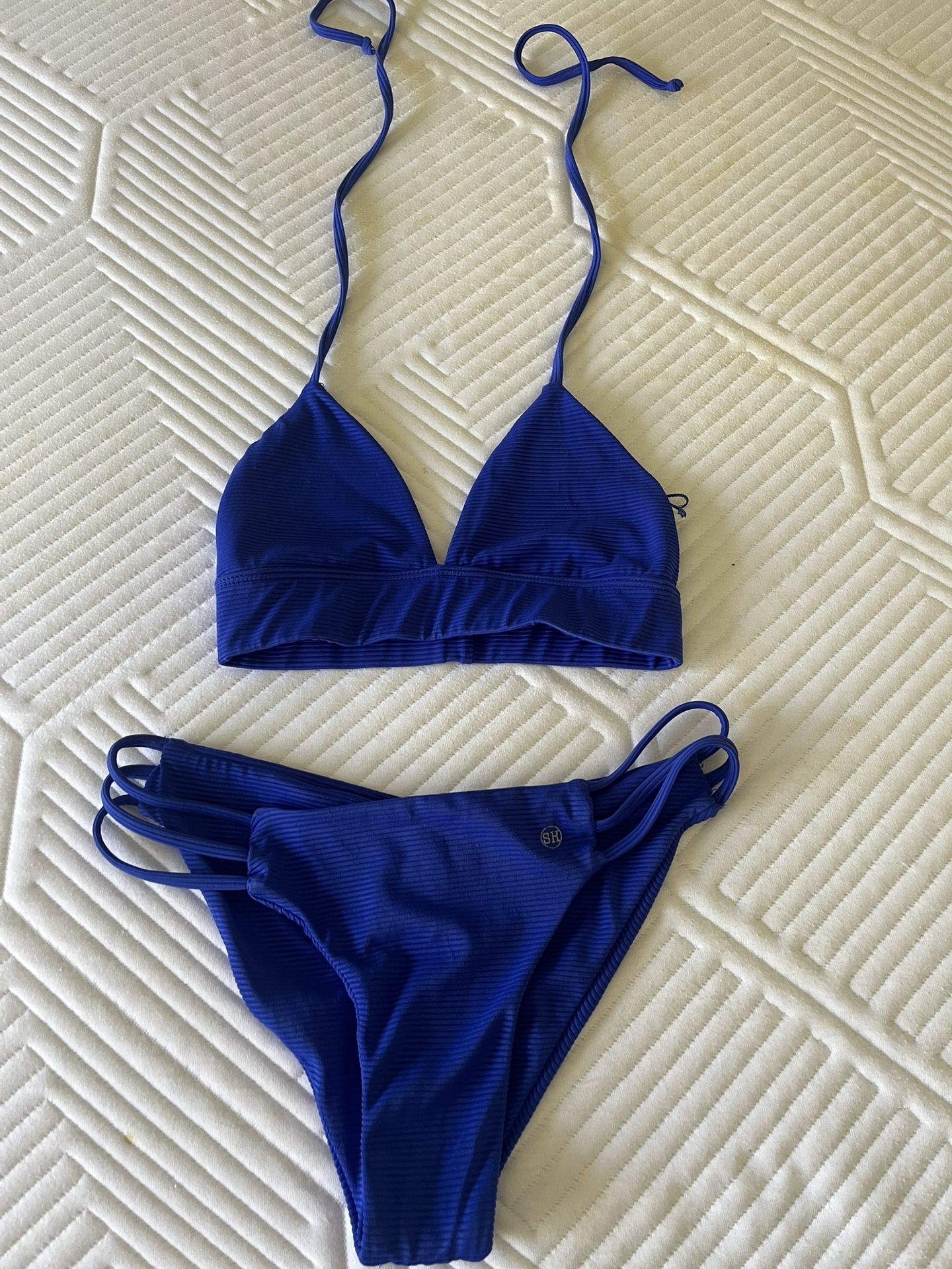 Salty Honey Scrunch cheeky Bikini size Small