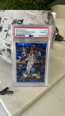 Victor Wembanyama 2023 Select Blue Cracked Ice PSA 10 Rookie Card
