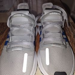 4 1/2 Boys Adidas Sneakers