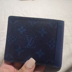 Men LV Wallet