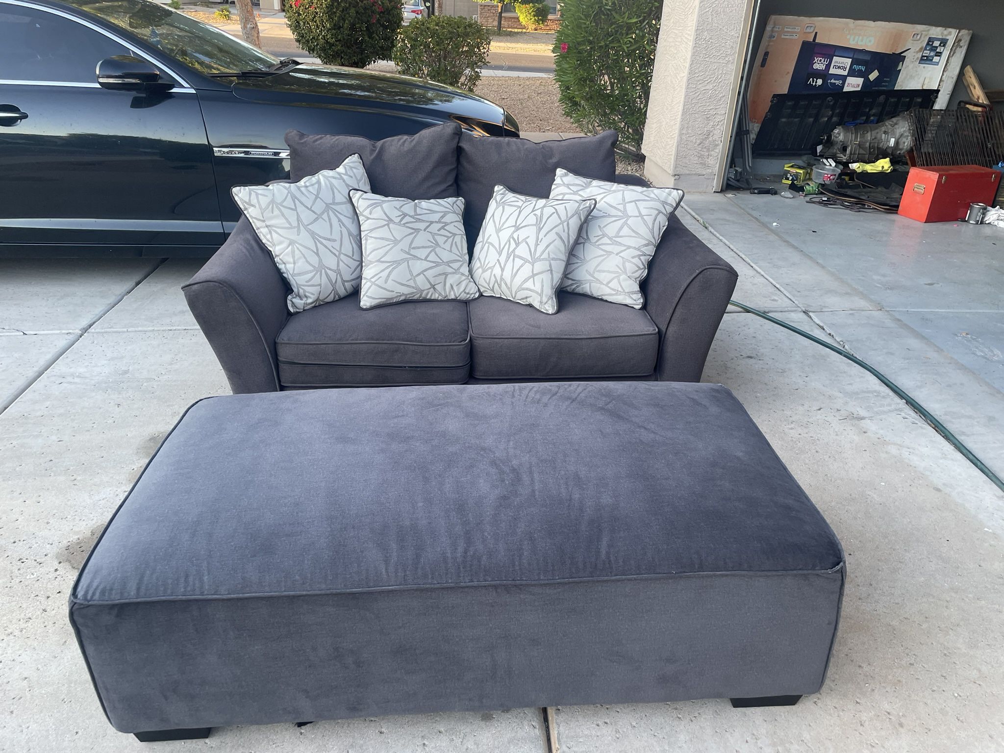 Love Seat With Ottoman