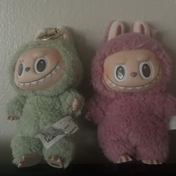 all labubu macaroon have a seat