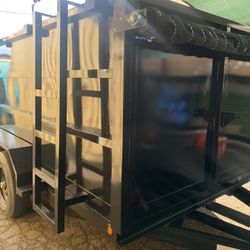 Smooth Dump Trailer With Extras