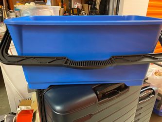 6 Gal. Heavy-Duty Plastic Cleaning Bucket with Measurement Marks and Dual
