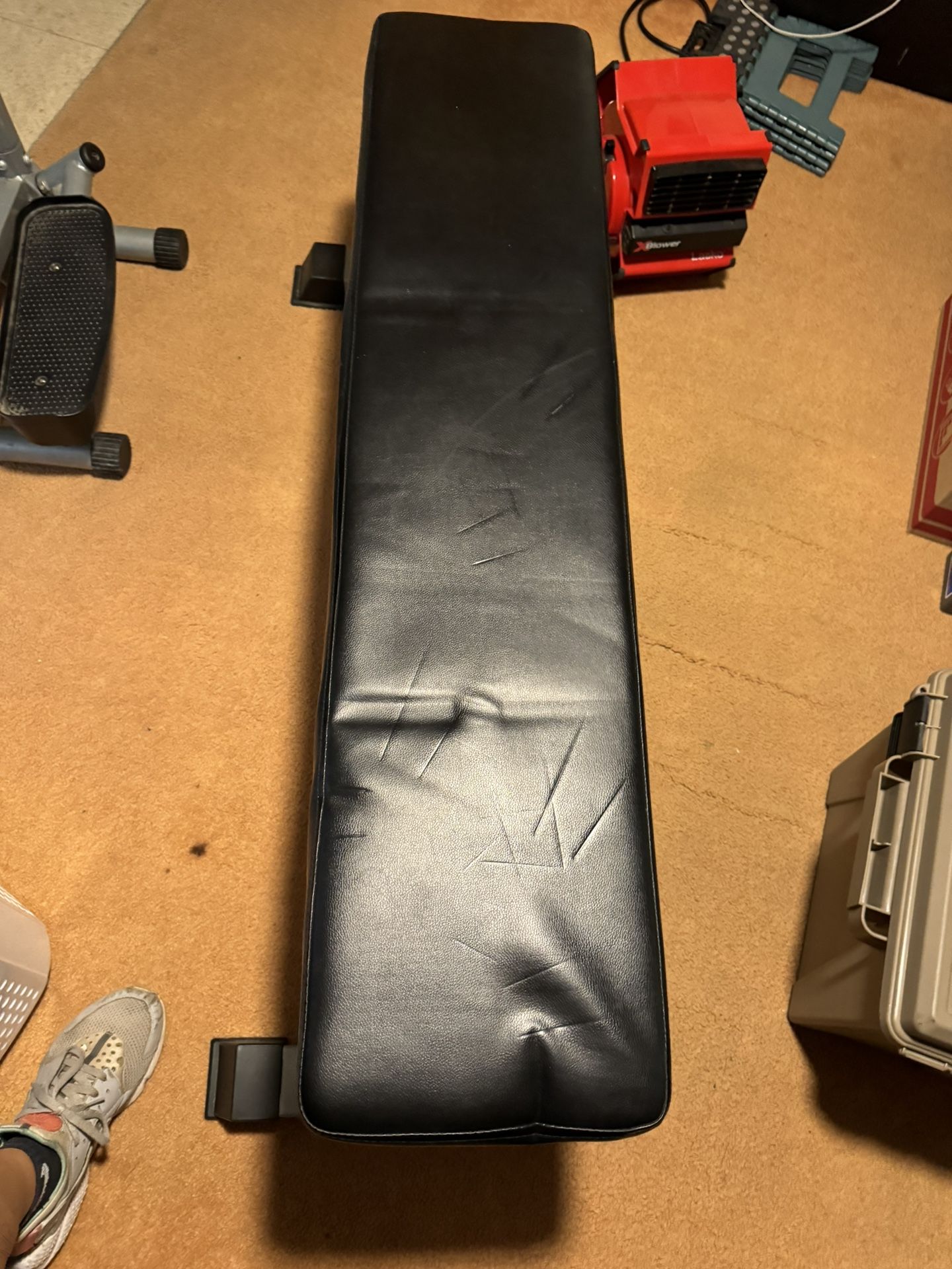 Weight Bench