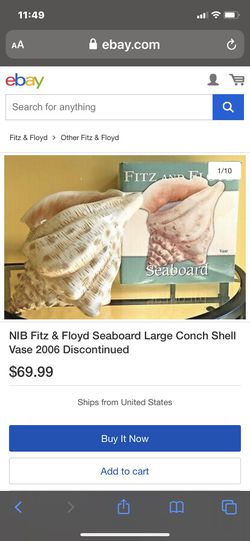Seashell conch vase