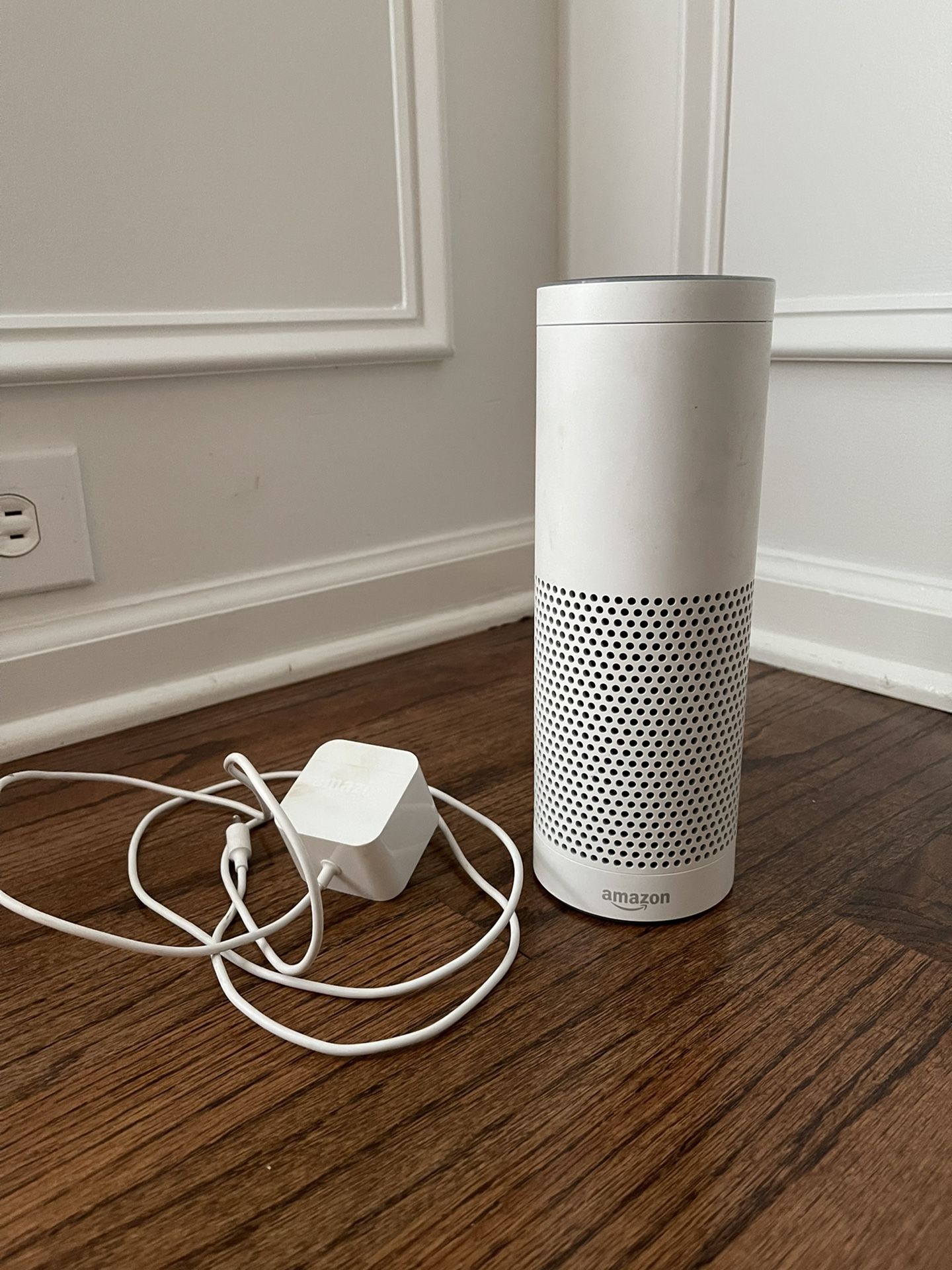 Amazon Echo Alexa Tower