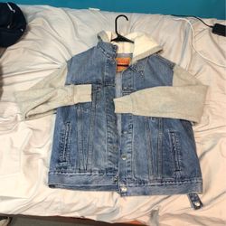 Levi’s jean jacket 