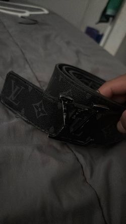 louie voutton belt black & grey lettering (not reversible)