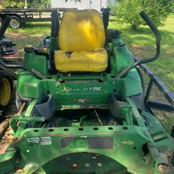3 John Deere Z Track Zero Turn Lawnmower 