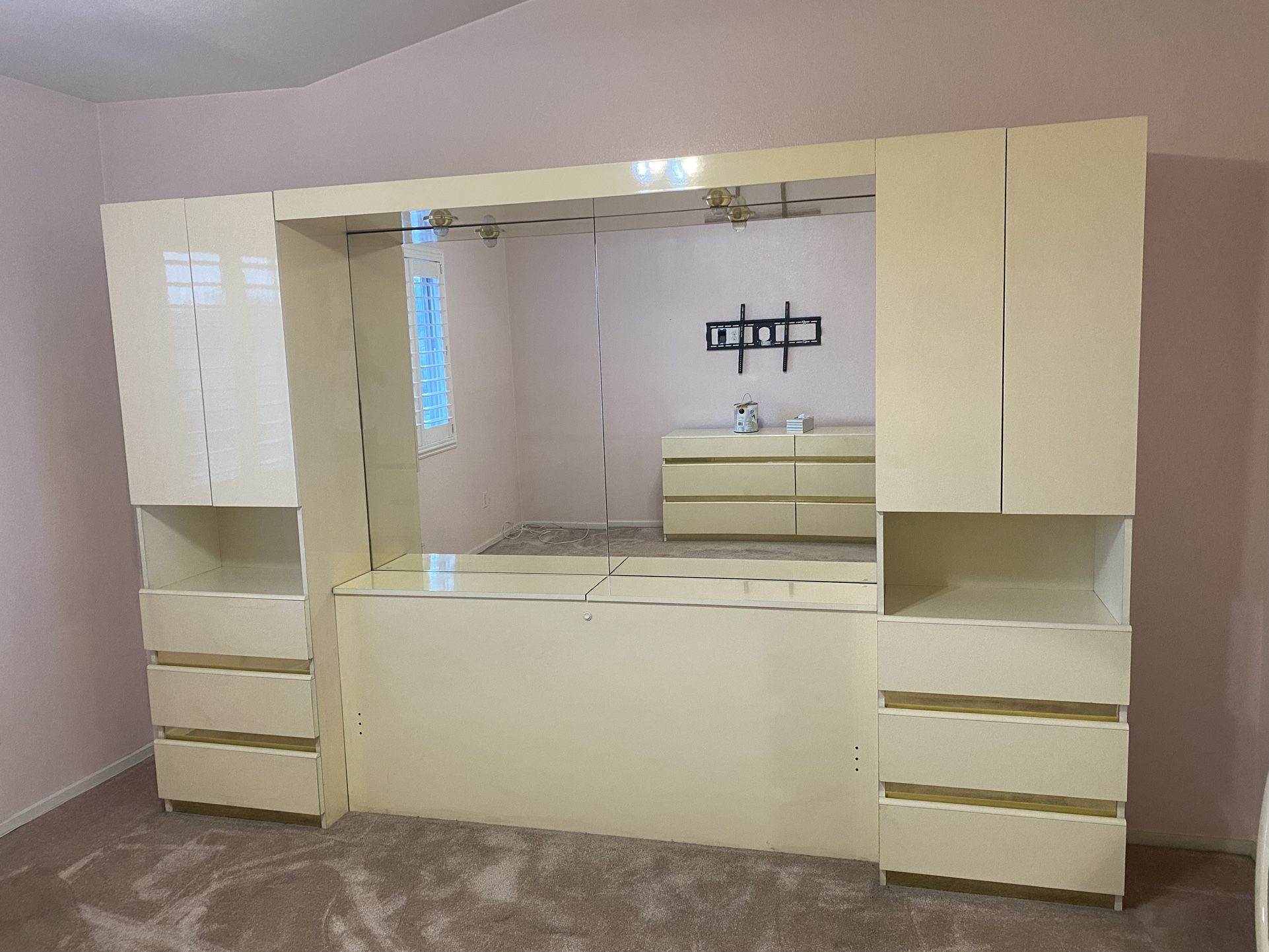 San Giacomo King Size Bedroom Set