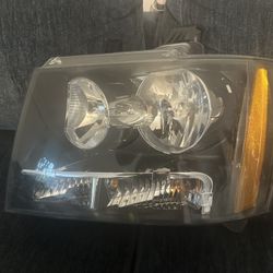 07-14 Chevy Tahoe Headlights & Taillights 