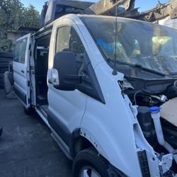 2022 Ford Transit 250 For Parts