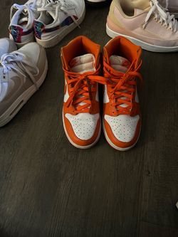 Dunks size 6.5