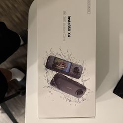Insta360 x4 bundle