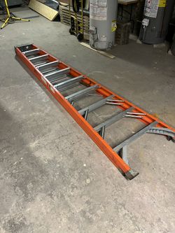 10ft Fiberglass Ladder- Keller K-Pro