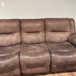 Electric Reclining  Couch