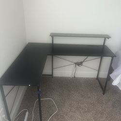 Black L-Shaped Desk w/ Monitor Riser – Space-Saving Corner Setup