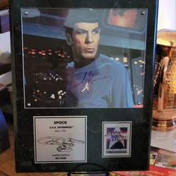 Signed Leonard Nimoy As Spock Photo Plaque