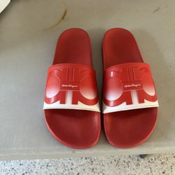 Ferragamo /Gucci Slides