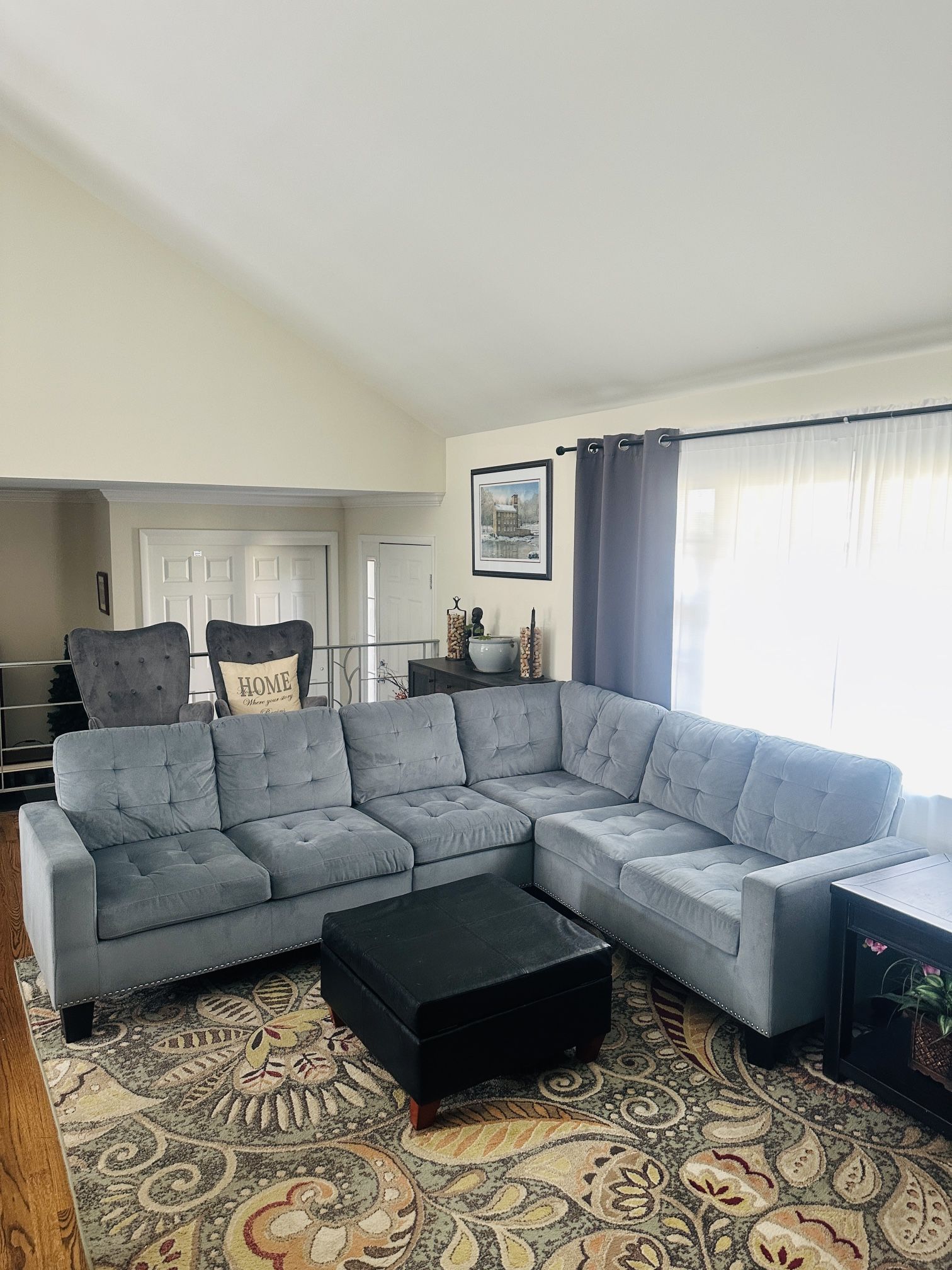 Raymour & Flanigan 4 pc Reversible / Rearrangeable Sectional